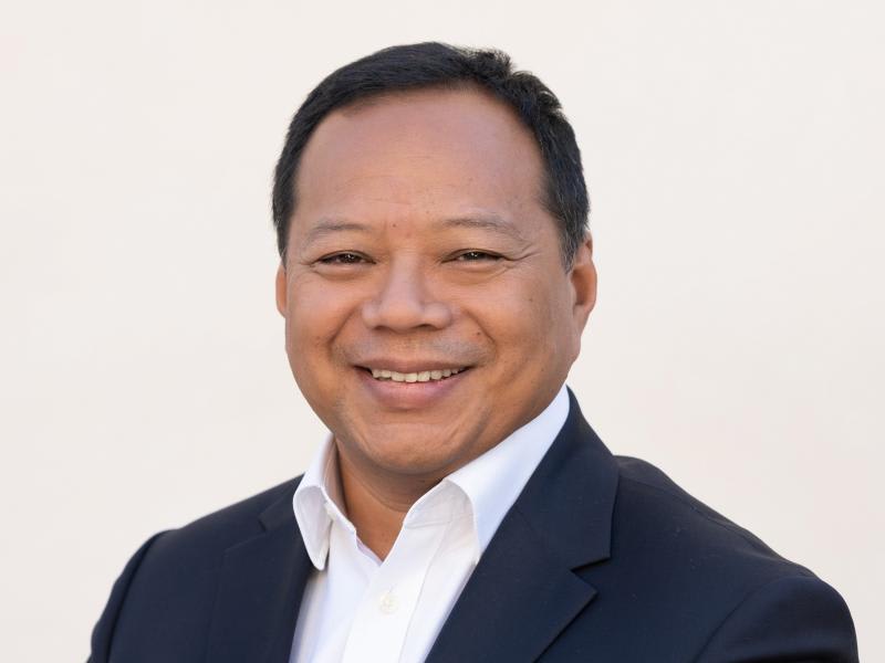 Ratana Lyvong